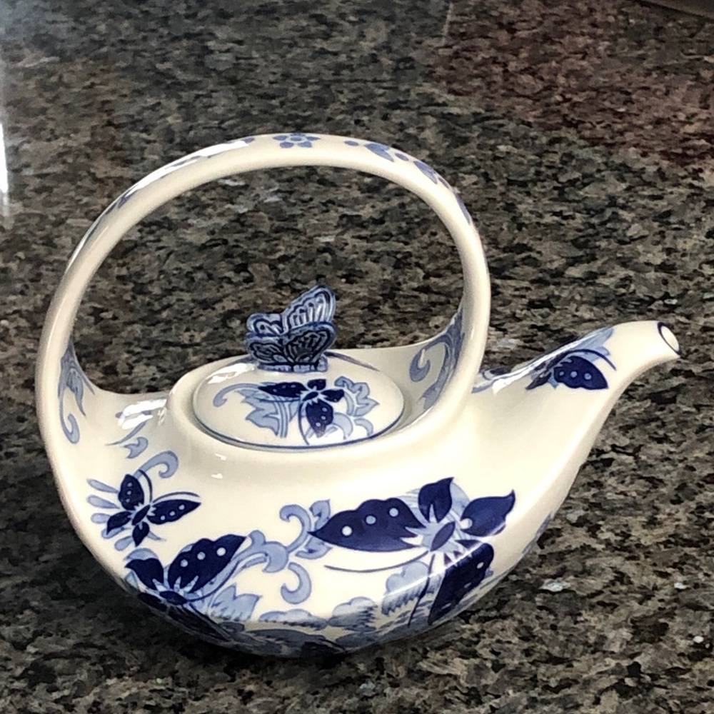 Pier 1 Oriental butterfly lid teapot